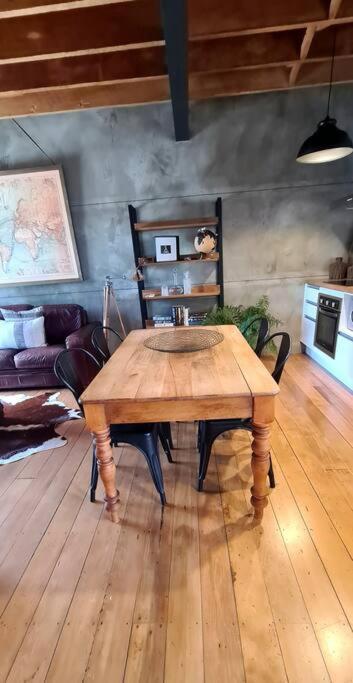 Apartment 4 - Haddin Court - Chic Ny Loft Style Blenheim Dış mekan fotoğraf